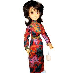 18" Vintage 1972 Aimee the Elegant Fashion Doll w/Beautiful Hair By Hasbro